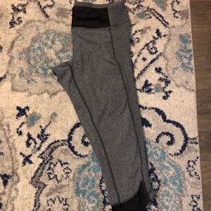 Gray lululemon leggings (Size 8)